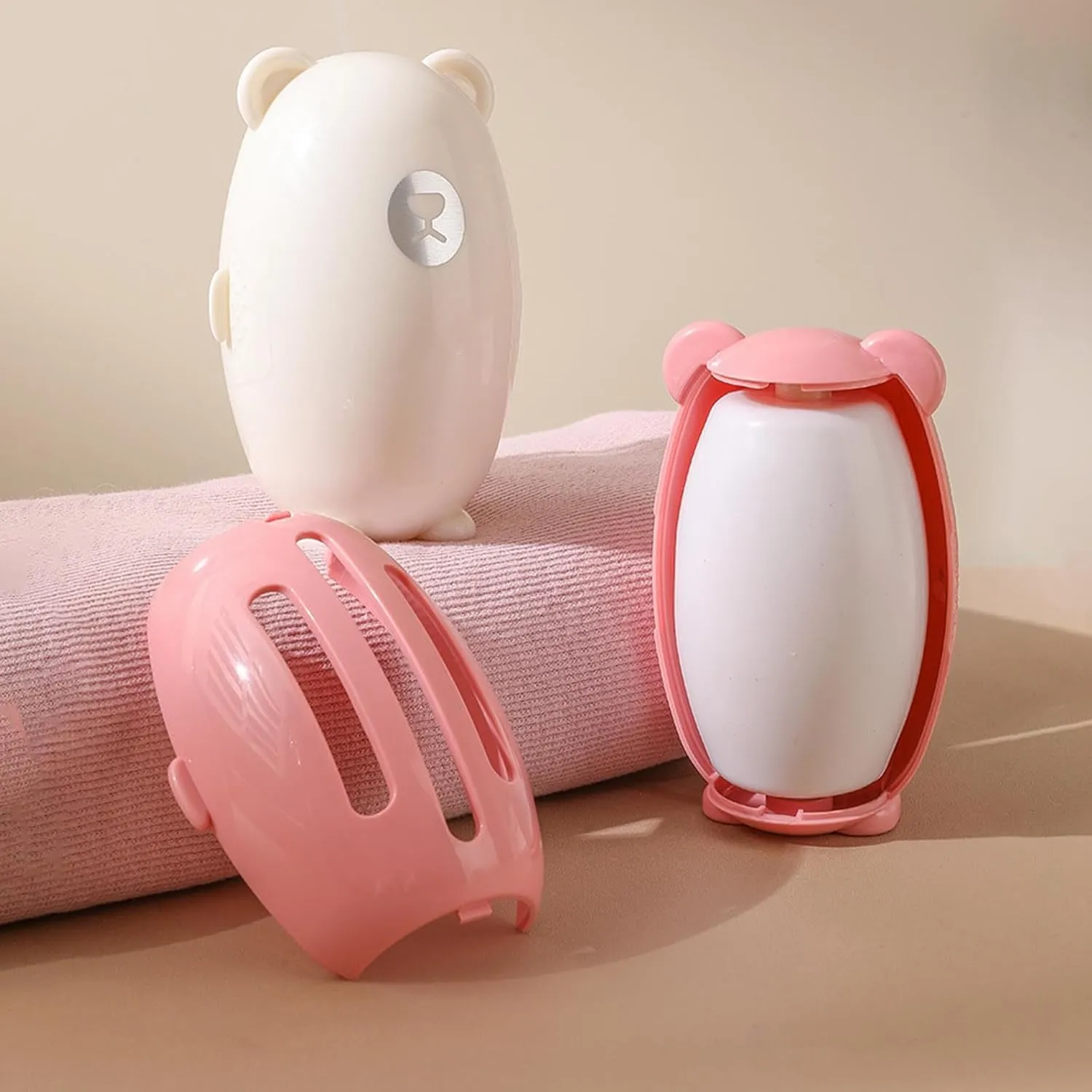 Washable Reusable Lint Roller Ball, Portable Sticky Hair Removal Roller Ball for Clothing, Furniture, Carpets, Beds, Portable Dog Cat Pet Hair Remover for Clothes, Laundries (Pink)